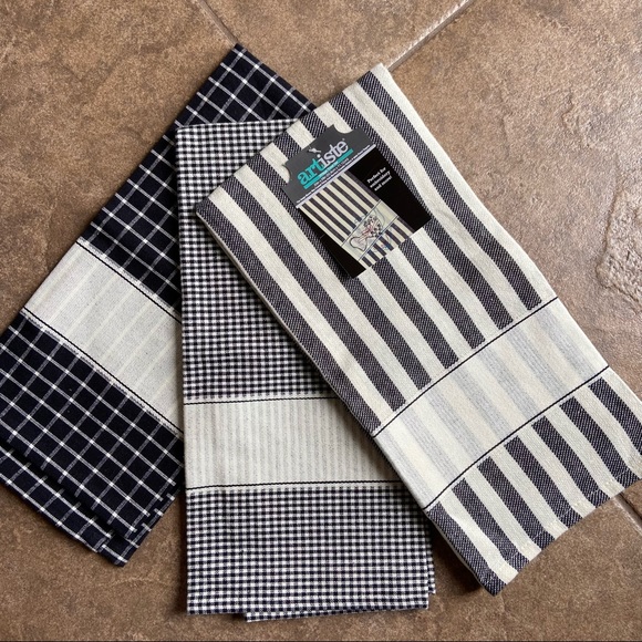 NWT - 3 - Kitchen Towels  Black & White - for Embroidery or Just as is - Picture 2 of 6